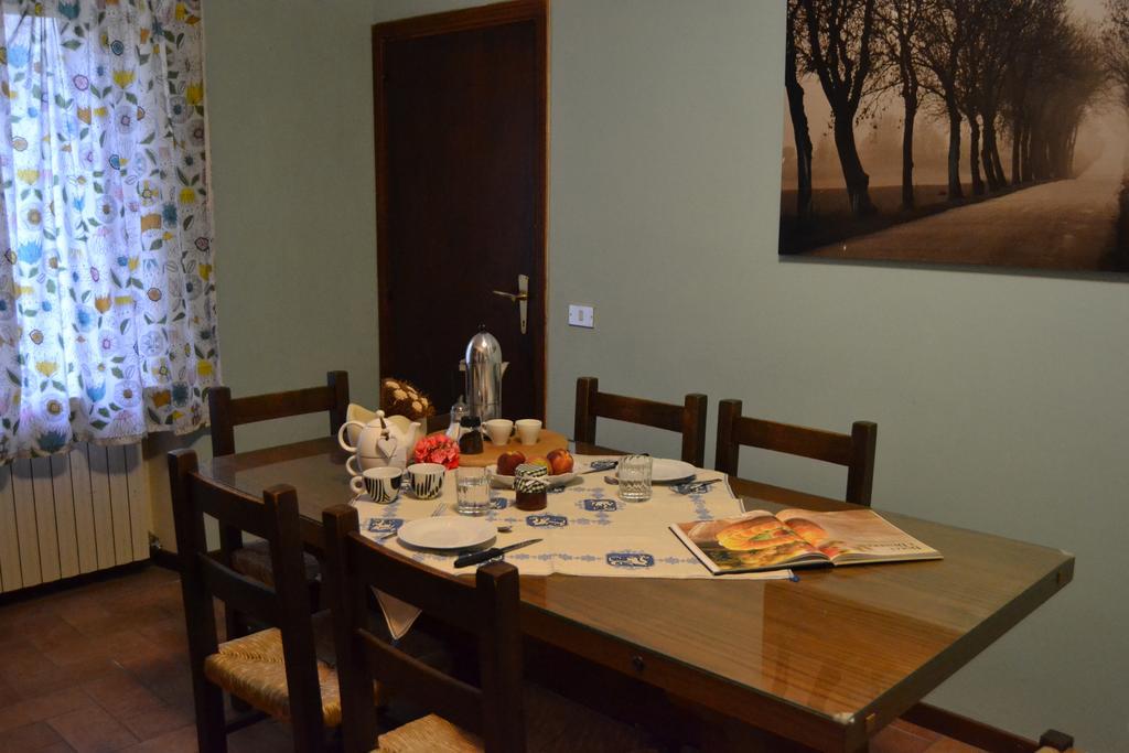 アッシジ Agriturismo Nizziヴィラ エクステリア 写真