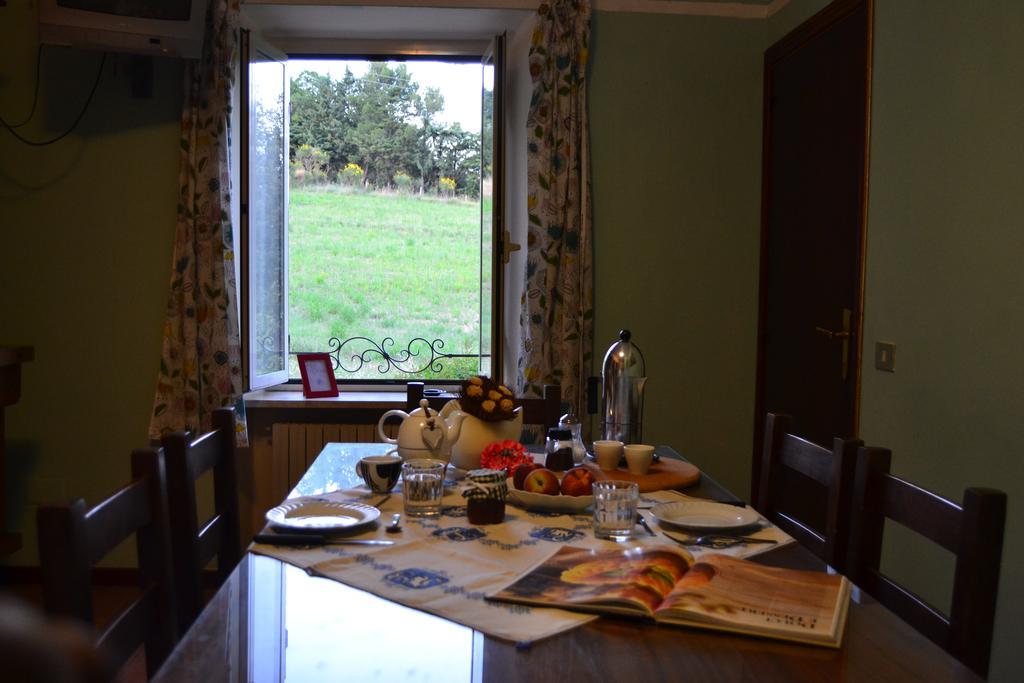 アッシジ Agriturismo Nizziヴィラ エクステリア 写真