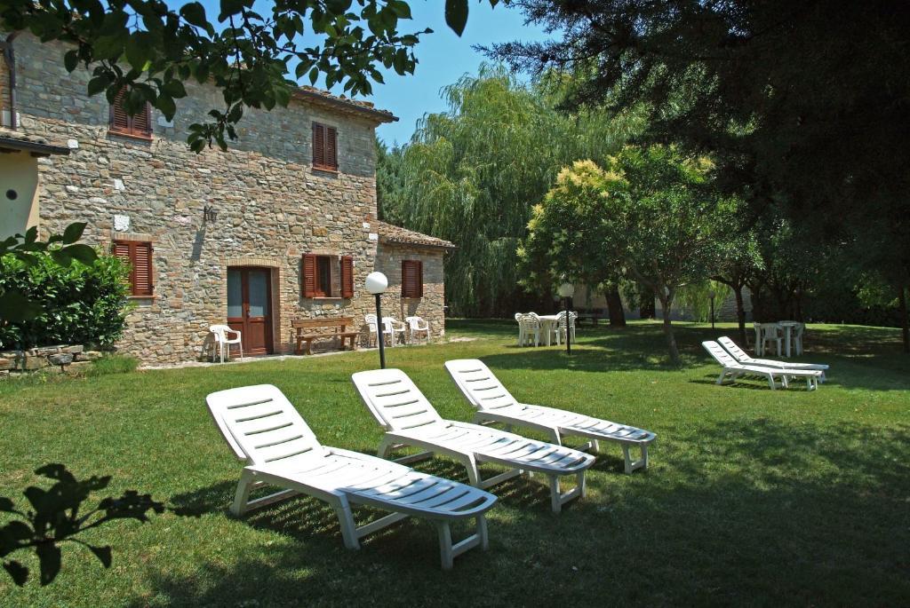 アッシジ Agriturismo Nizziヴィラ エクステリア 写真