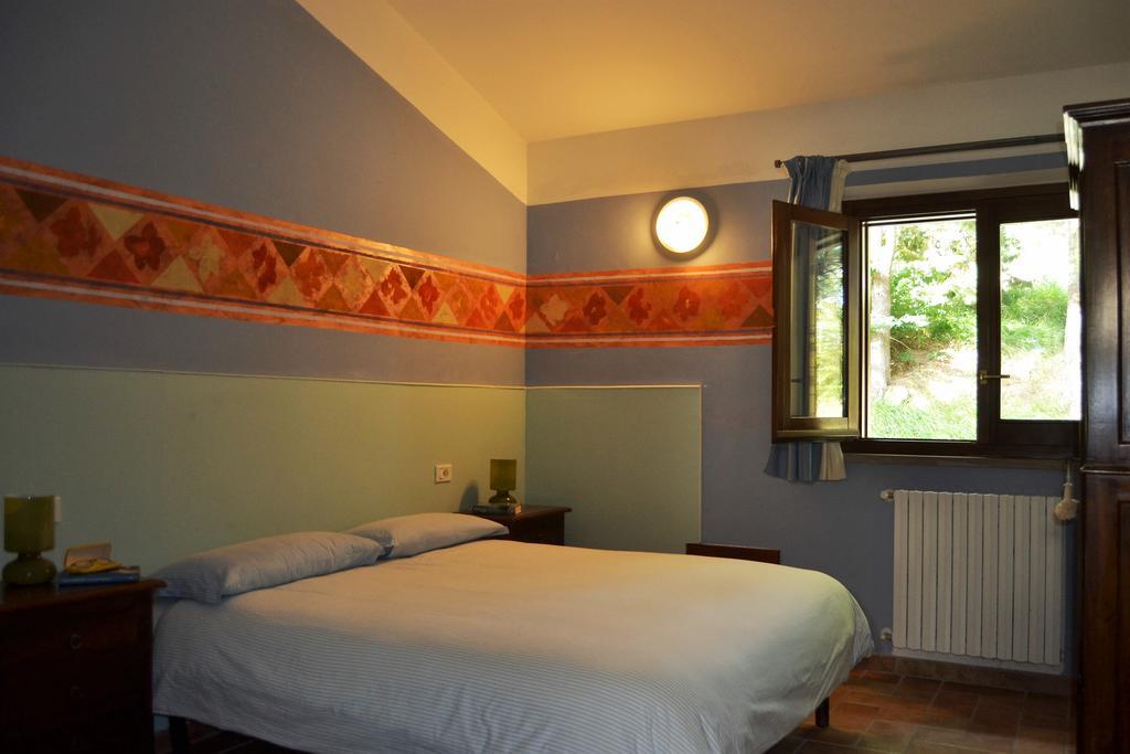 アッシジ Agriturismo Nizziヴィラ エクステリア 写真
