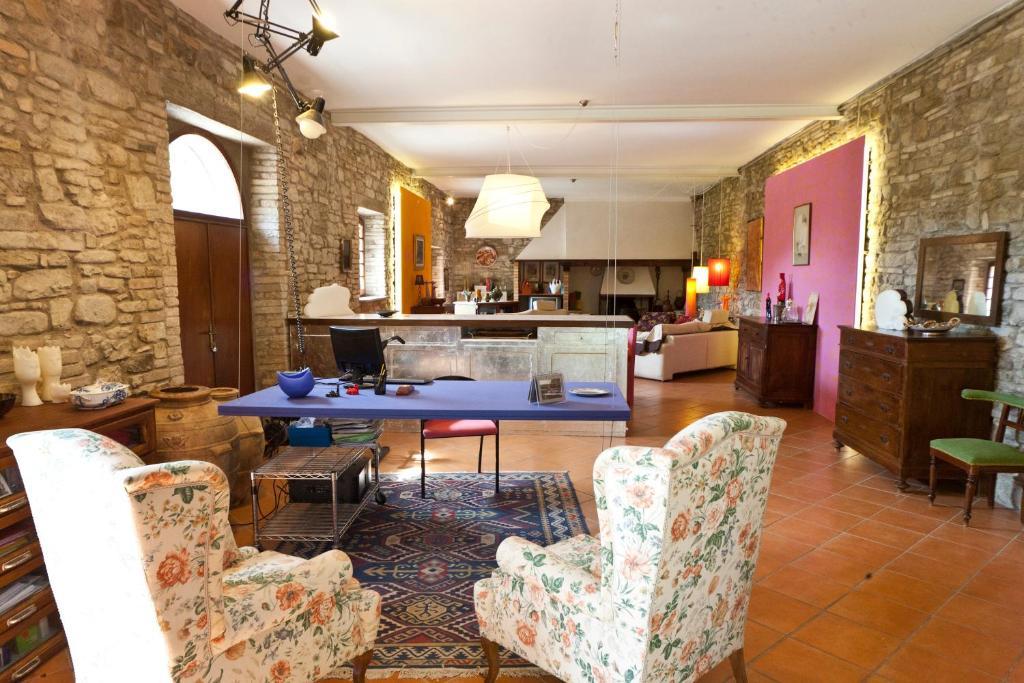 アッシジ Agriturismo Nizziヴィラ エクステリア 写真